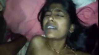 Sex Kuthu - Tamil item pool oombi ool seiyum sex video - OolVeri