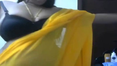Tamillivexxx - Aunty mulai ass kanbikum sex video tamil live - tamil aunty video