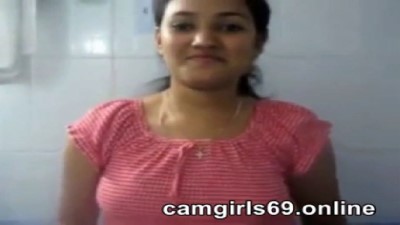 Chennai Girl Bath Sex Videos - Chennai tamil beautiful girl bathroomil mulai pisaiyum sex kaatchi