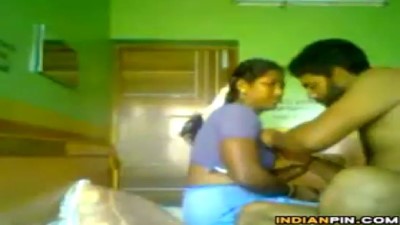 400px x 225px - Tamilnadu annan manaiviyai ookum hot sex video - tamil aunty sex
