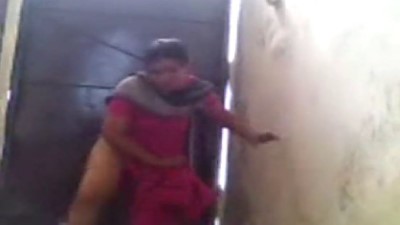 Tamil Village School Sex - Village tamil school teacher pundaiyil oothu kanju irakum sex video