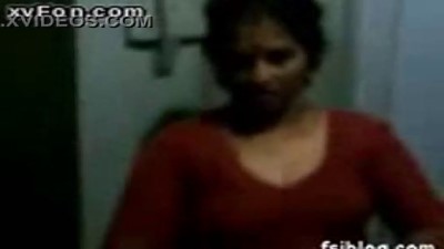 Tamil aunty boy udan ool seithu vitu saree aniyum sex video