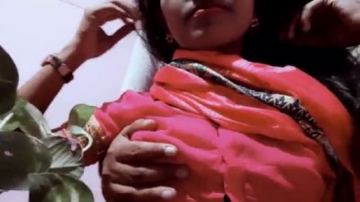 400px x 225px - Trends Kannada Village Housewife Aunty Saree Blouse Removing Dress Changing  Videos Kavitha indian tube porno on Bestsexporno.com