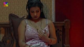 Sex audio kettu romantic moodu aagum housewife aunty