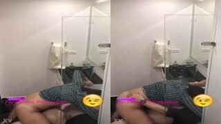 Chennai Velachery shopping mall bathroomil couple fuck