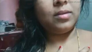 Tiruchirappalli real Tamil talking aunty live ool video