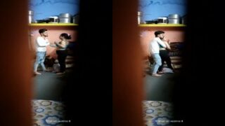 Akka magal dress kazhati kattipidichi hidden camera video eduthen