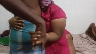 Chennai big aunty romance seithu sex talk panum ool padam